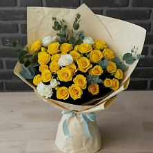 Букет цветов из:  Розы в Суре
