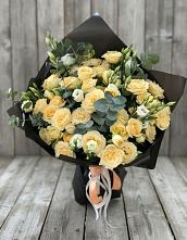 Букет цветов из:  Розы и Лизиантусы #REPLACE_PRED# Суре