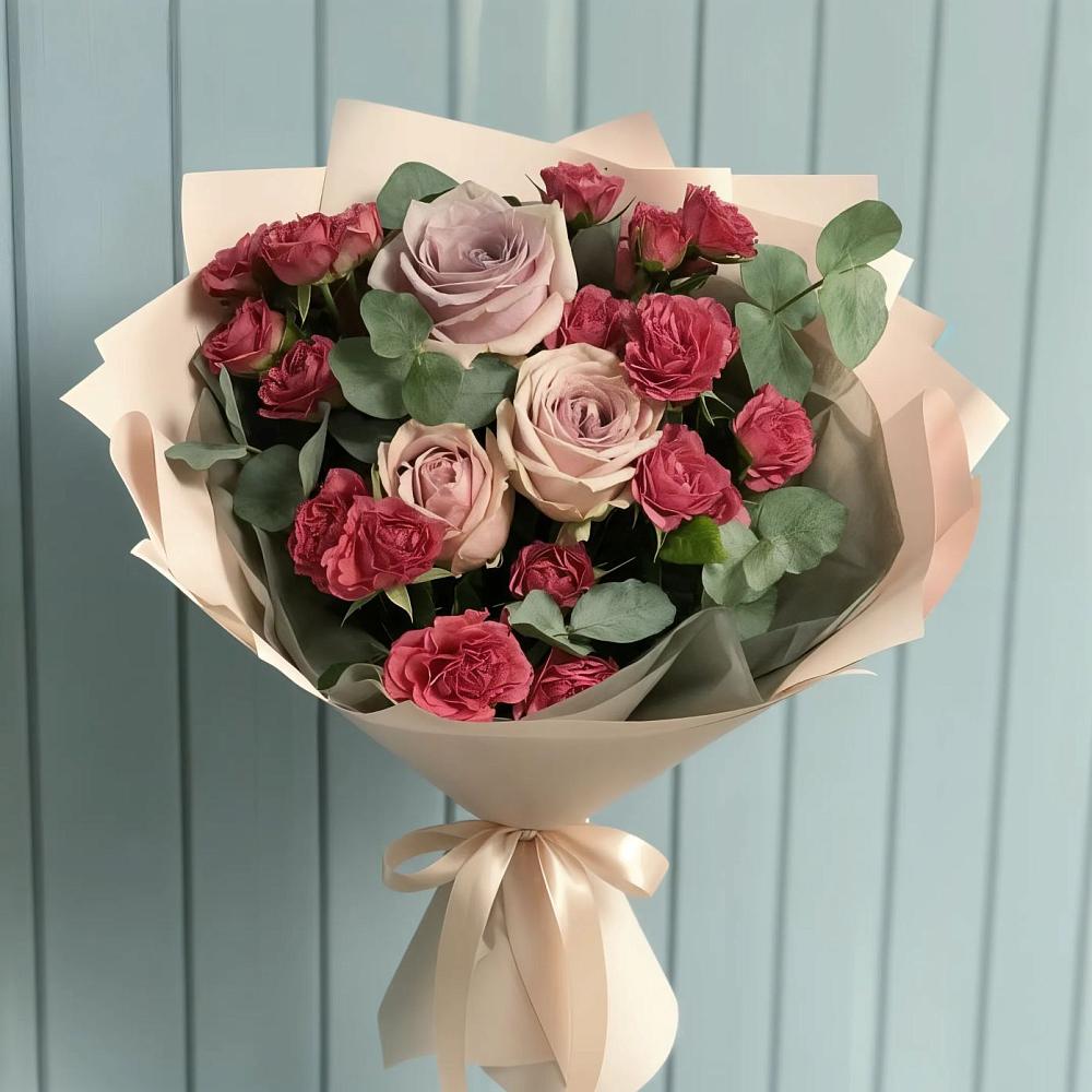 Букет цветов из: Гвоздики и Розы в Суре
