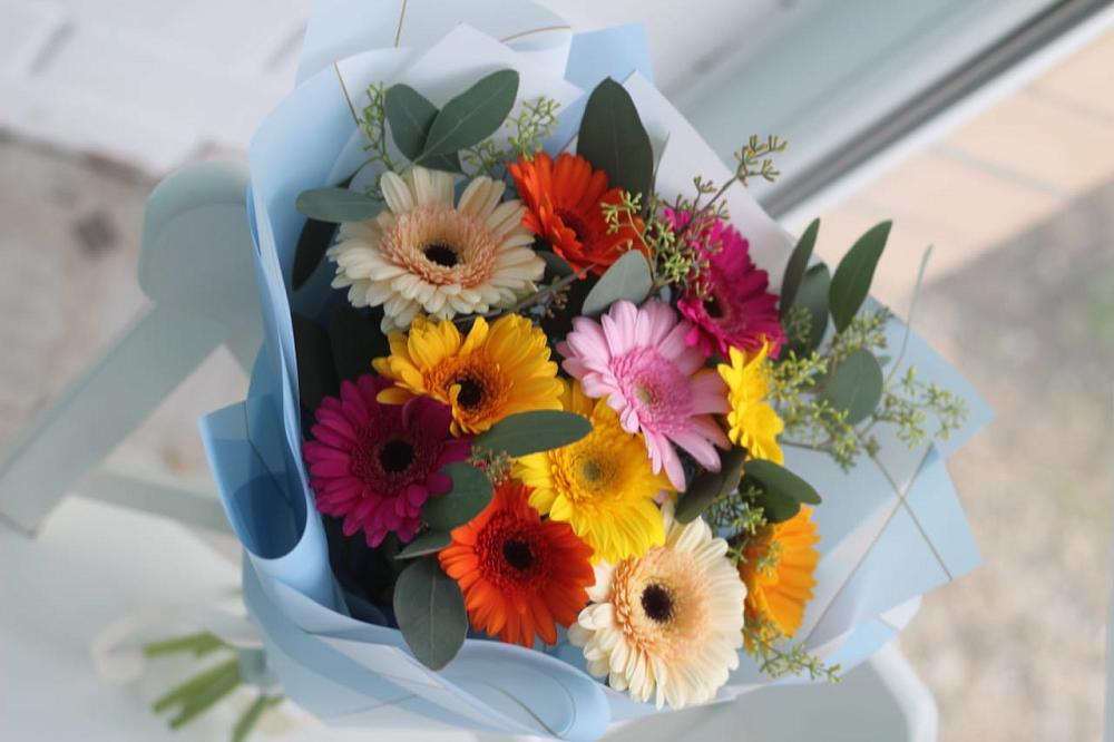 Букет цветов из: Герберы в Суре