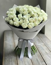 Букет 35 Белых роз в Суре