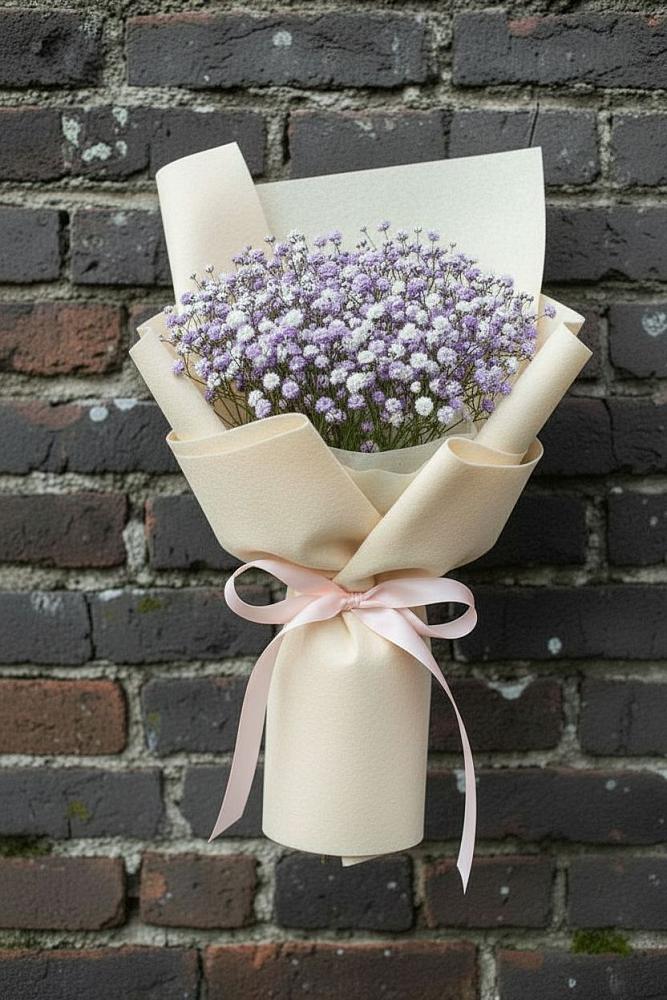 Букет цветов из: Гипсофила в Суре