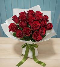 Букет Красные розы в Суре