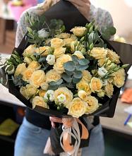 Букет цветов из:  Розы и Лизиантусы #REPLACE_PRED# Суре
