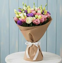 Букет цветов из:  Лизиантусы в Суре